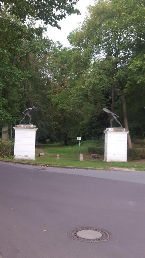 Ferienwohnung "Am Fechtertor- Eingang Zum Schlosspark" Putbus Ngoại thất bức ảnh