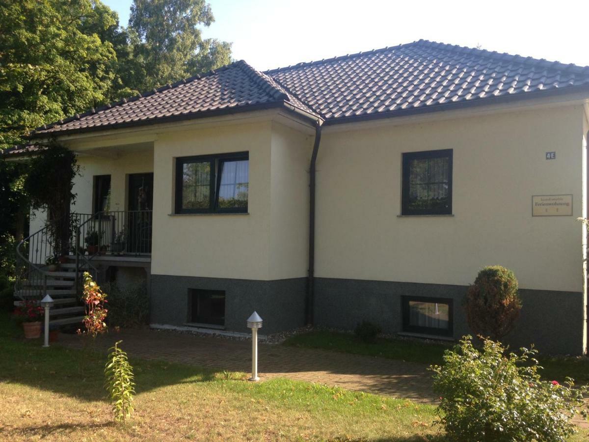 Ferienwohnung "Am Fechtertor- Eingang Zum Schlosspark" Putbus Ngoại thất bức ảnh